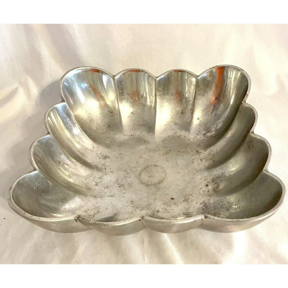 Vintage Charter Club Scalloped Metal Bowl 9x9 In See Photos Age Spots Need TLC